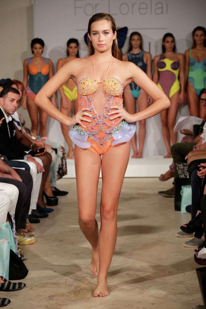 Show without swimsuits