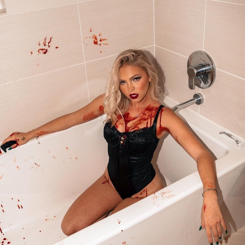 Jordyn Jones Hot in bed