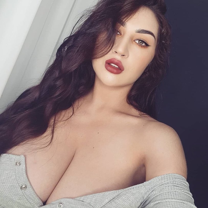 Louisa Khovansky 2021