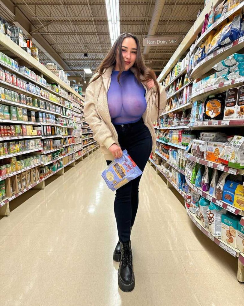 Big Tits Louisa Khovanski