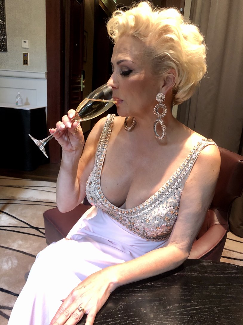 Lindsay Ellingson Victoria