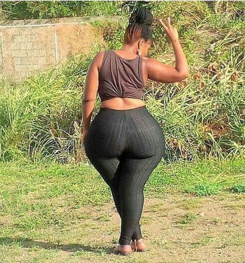 Black woman with a big back