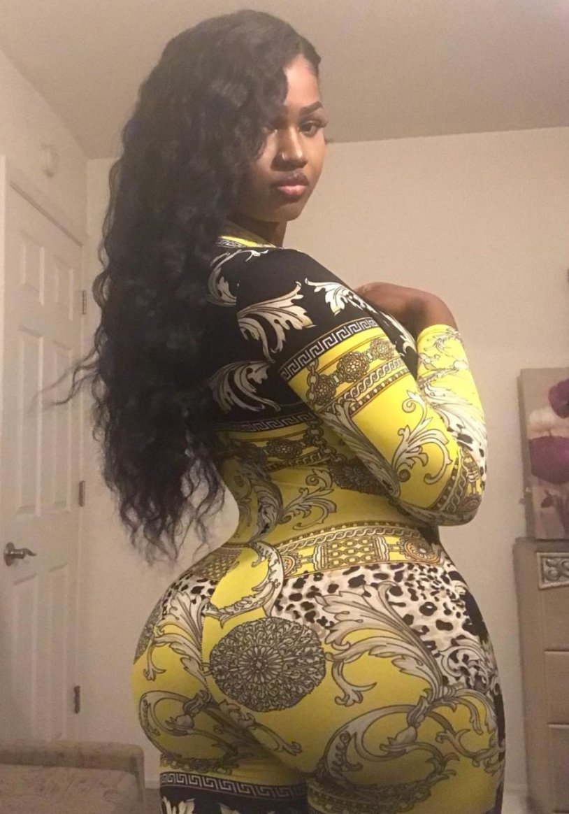 Phat Azzz Black Girlz