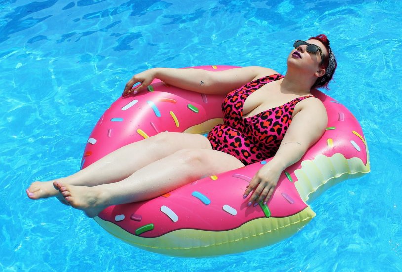 Naked fat women in the pool