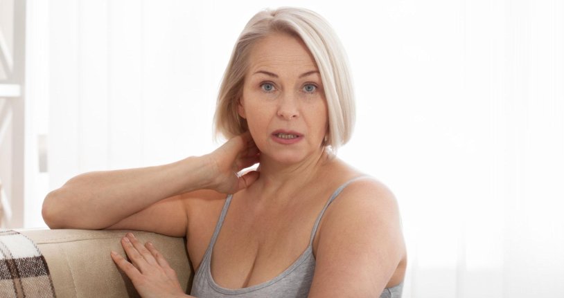 The Gorgeous Midden Aged Woman Bell Naked