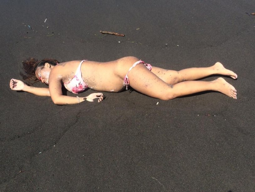 Public Spread Best Naked Body Herdeaths Corpse