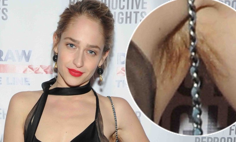 Actresses starring Hairy