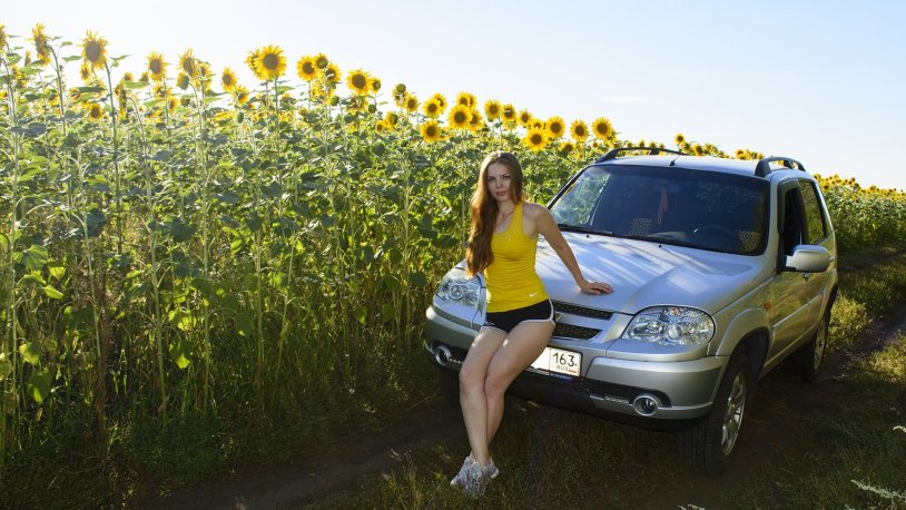 Niva Chevrolet in the field