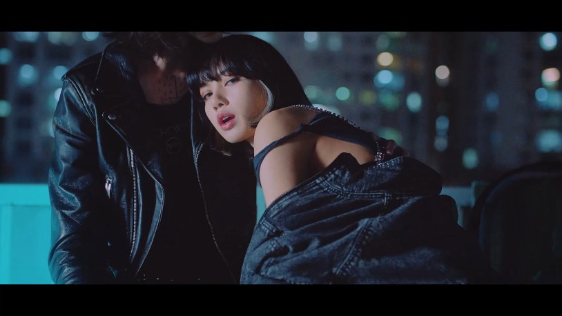 Lisa Blackpink Lovesick