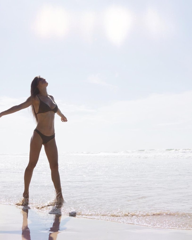 Mary the noise of the plum