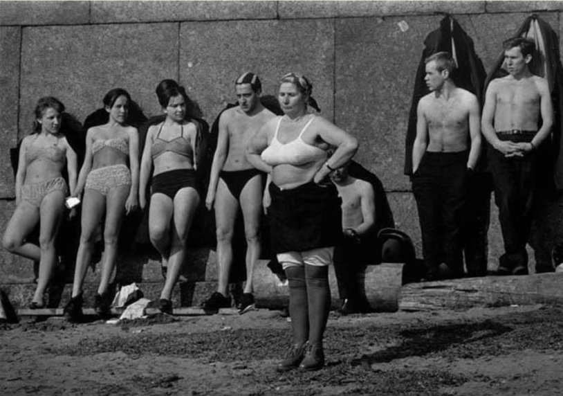 Naked Soviet women