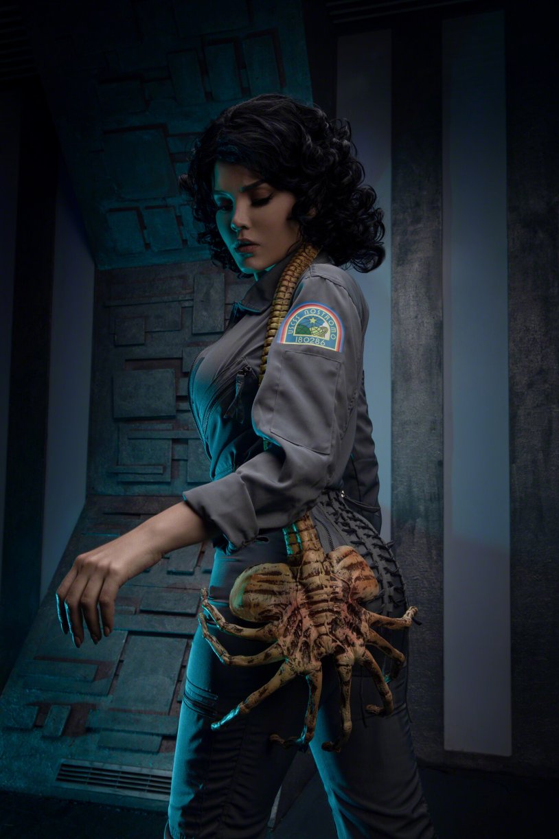 Kalinka Fox Ellen Ripley Cosplay