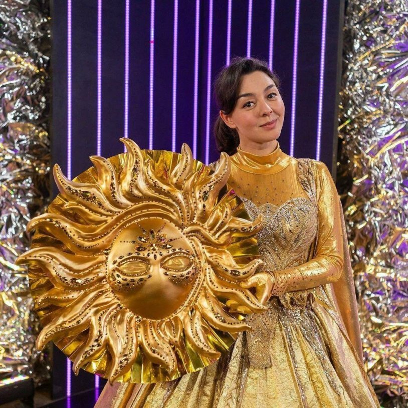 Show mask sun Marina Kravets