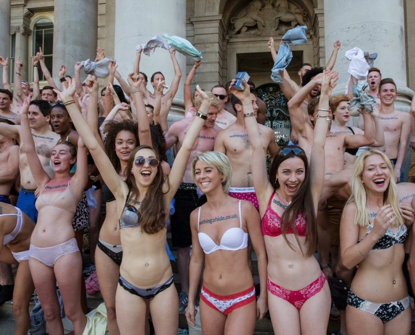 A crowd of undressed girls