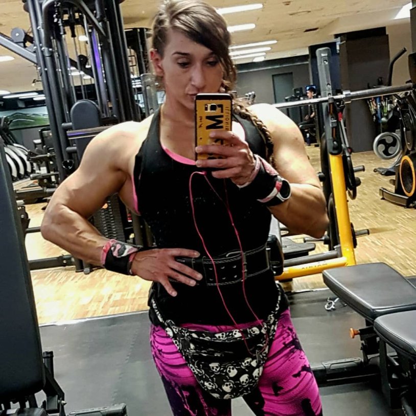 Karyn Bayres in Youth