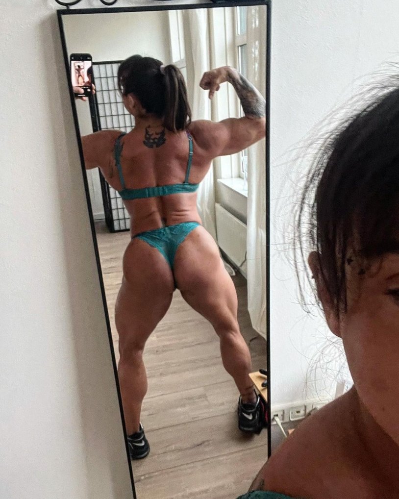Bodybuilder woman