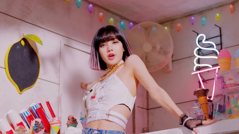 Lisa Blackpink Ice Cream