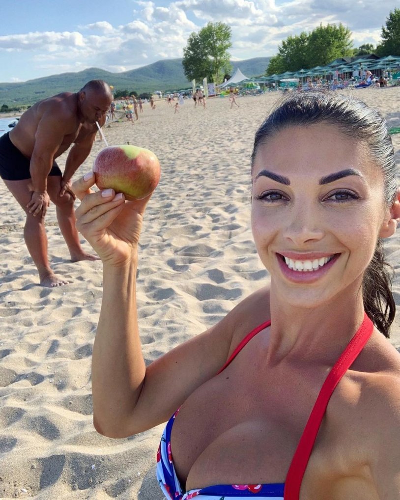 Bilyana Evgeniev naked