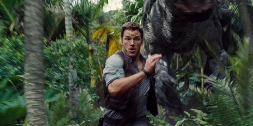 Chris Pratt Mira of the Jurassic period 2