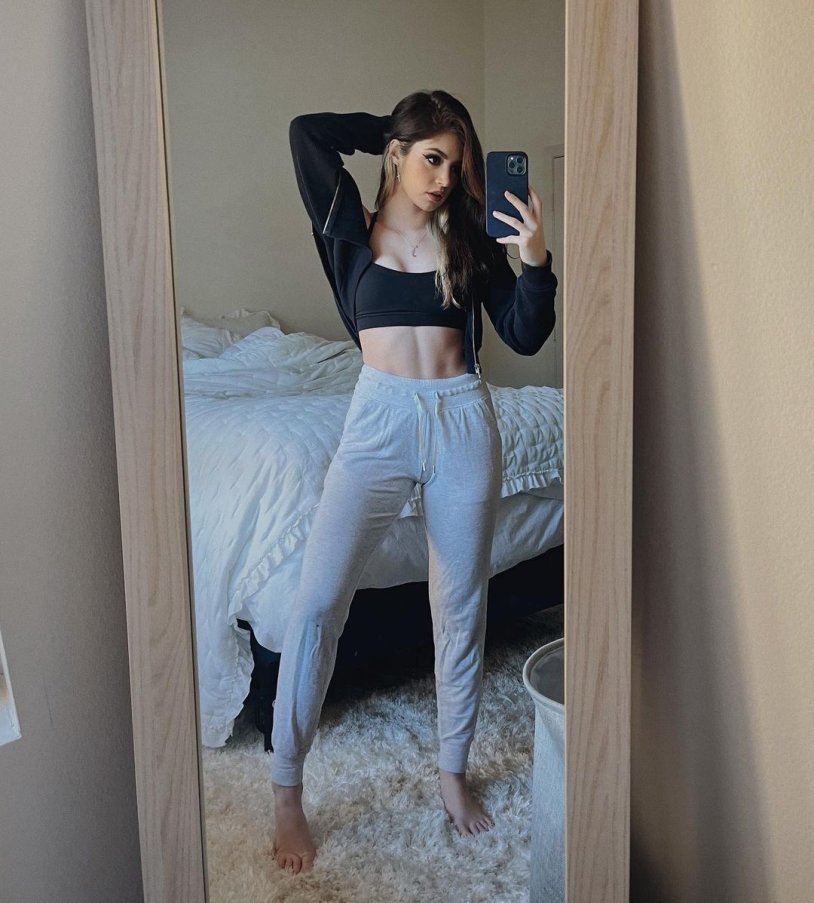 Chrissy Kostanza Figure