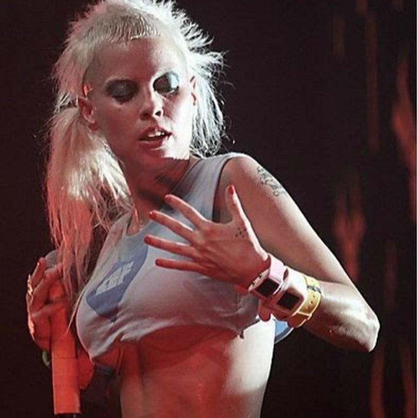 Soloist Die Antwoord Yolandi