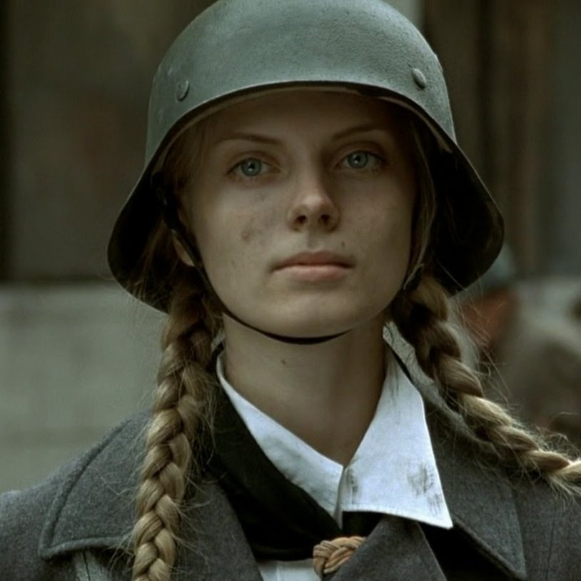 Elena Dreiden Bunker 2004