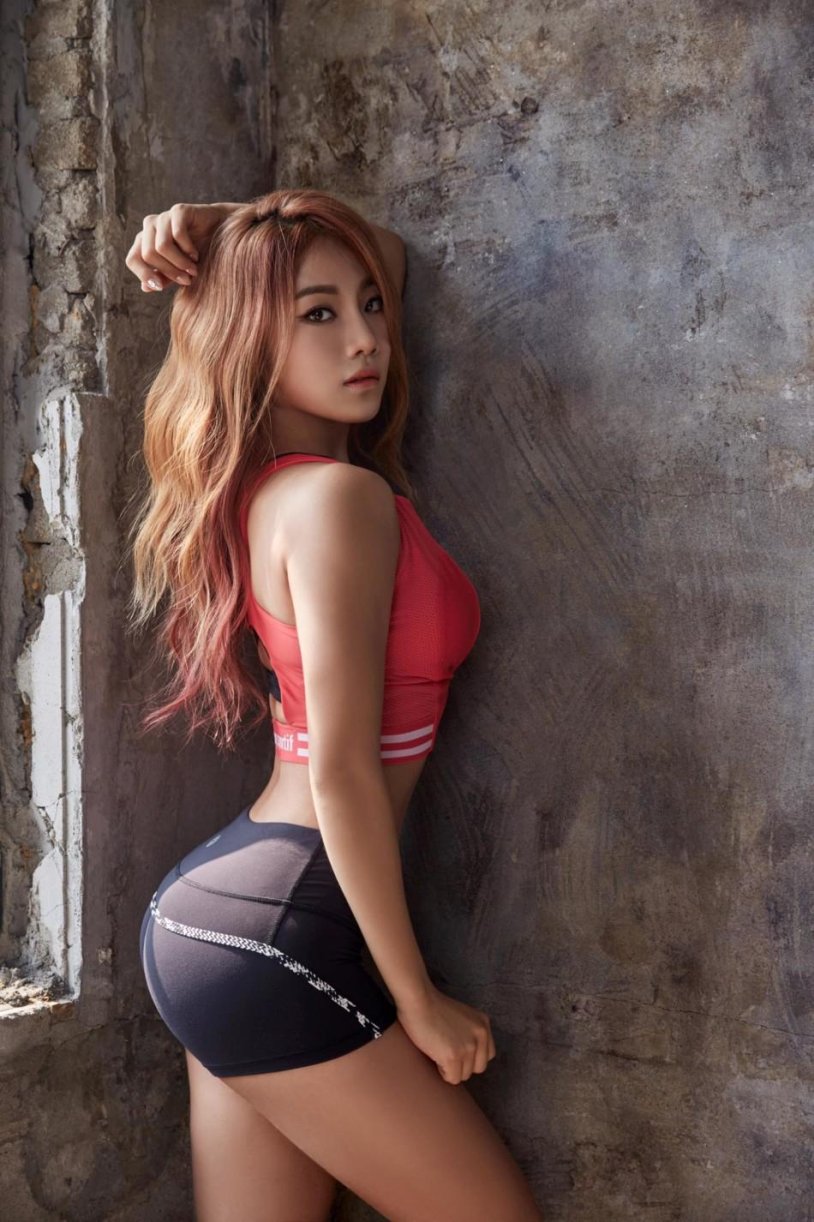 TSubasa Akimoto Swimsuit