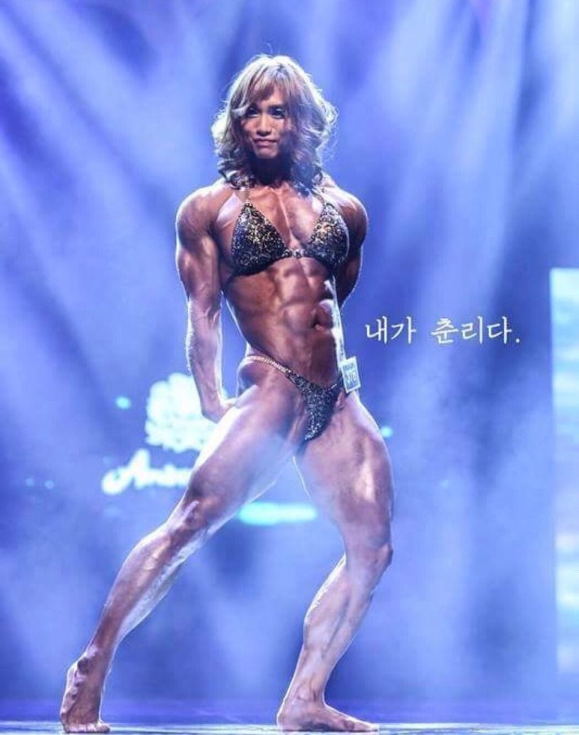 Bodybuilding female