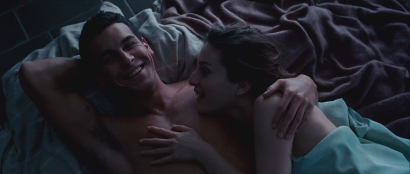 Mario Casas and Maria Valverde three meters above the sky