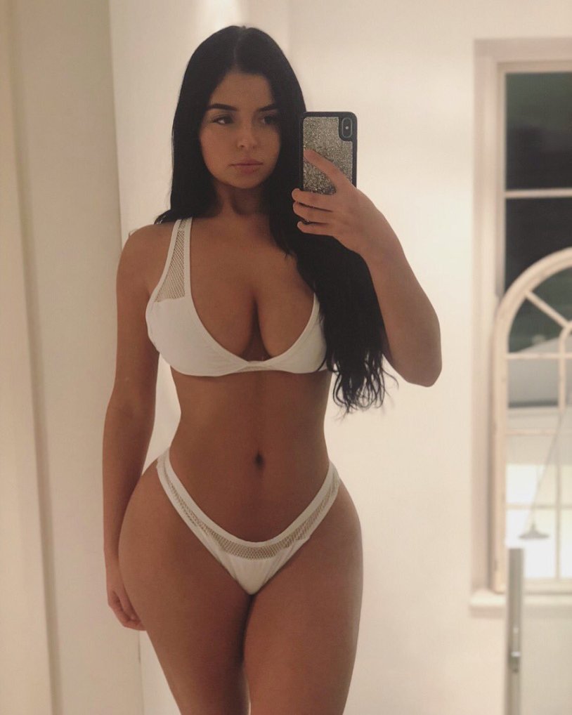 Demi Rose 2021