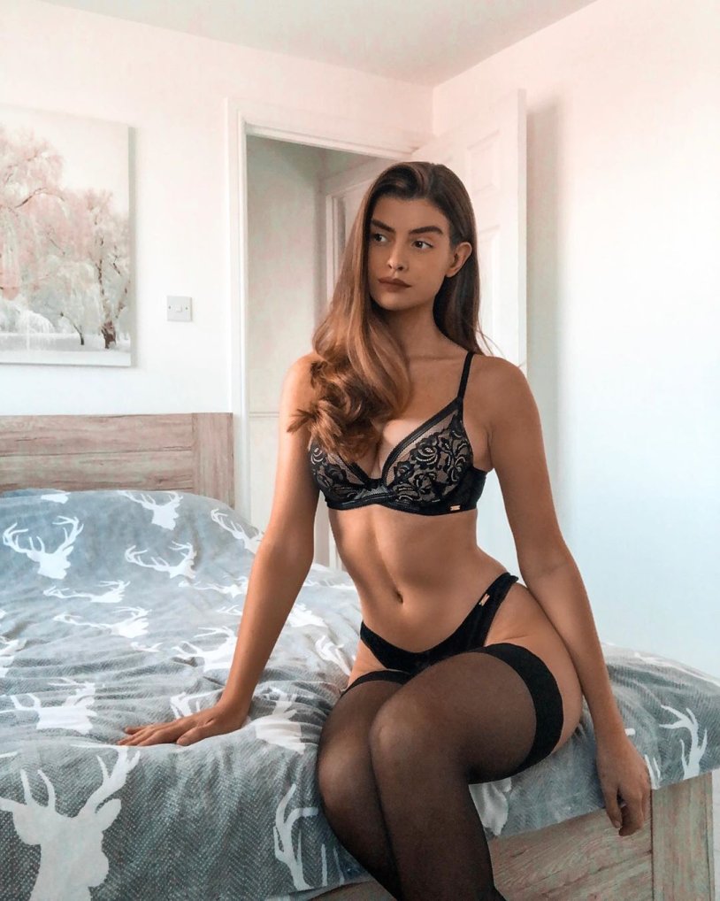 Maria Gardner Model 18