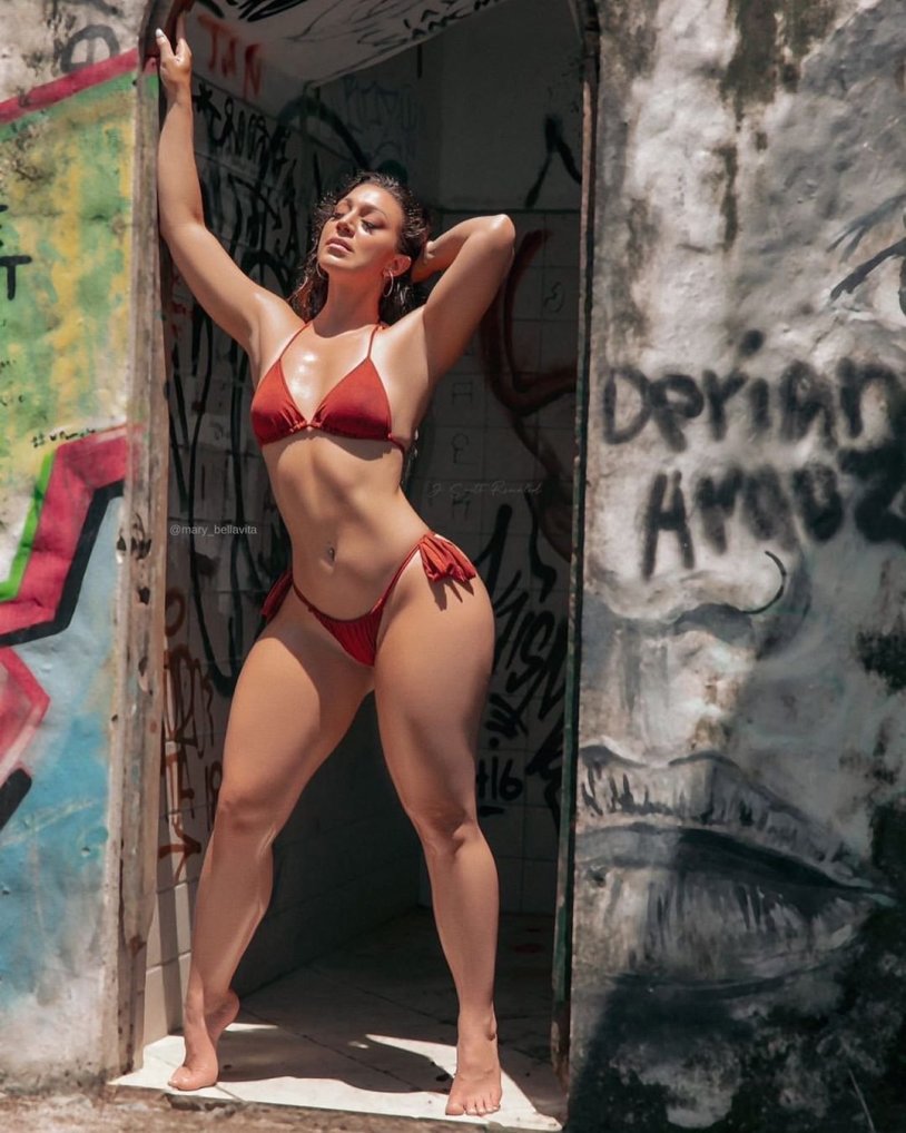 Marie Bellavita model