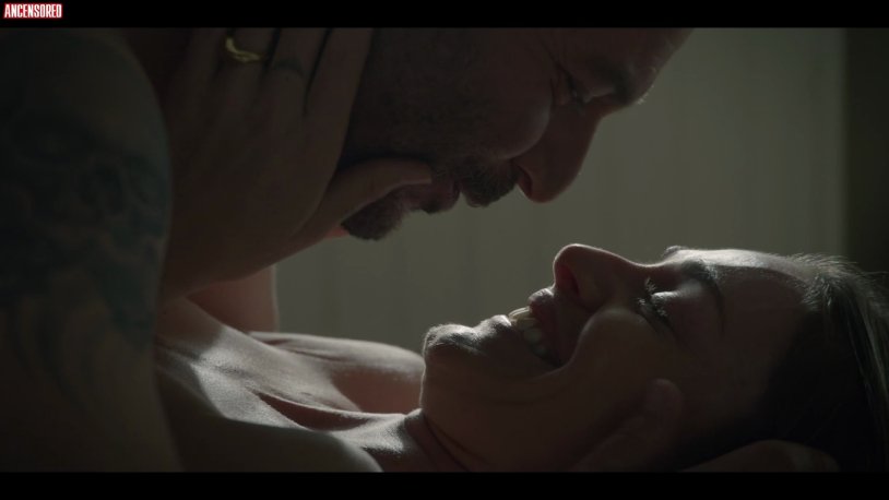 Moran Rosenblatt is naked