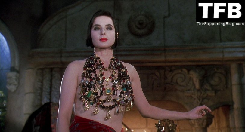 ISABELLA ROSSSELLINI Rose