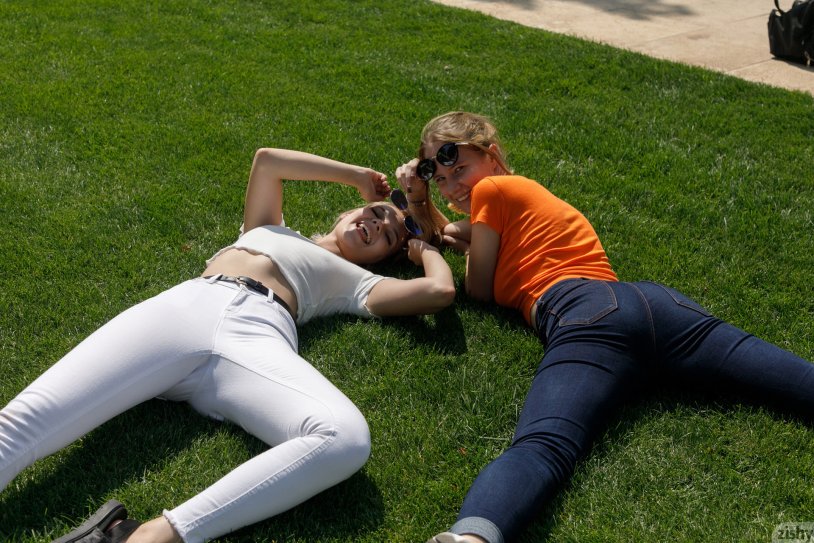 Diana-And-Victoria Zishy/