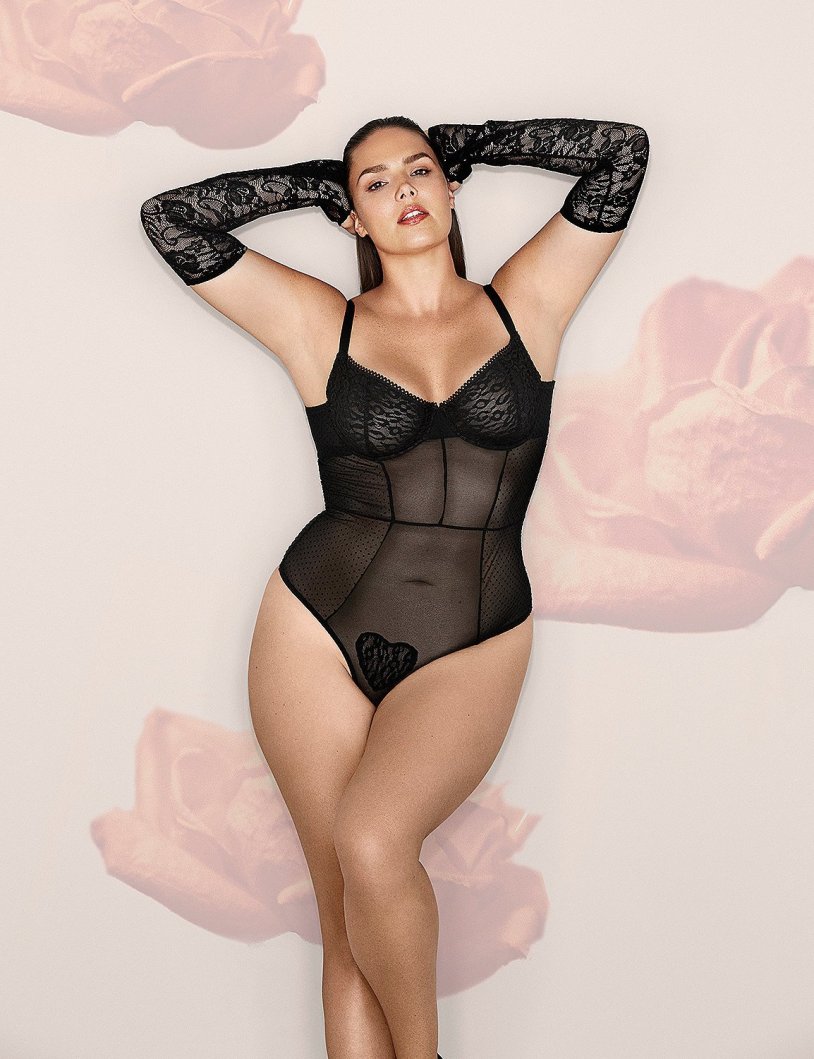 Erotic model Lillias White