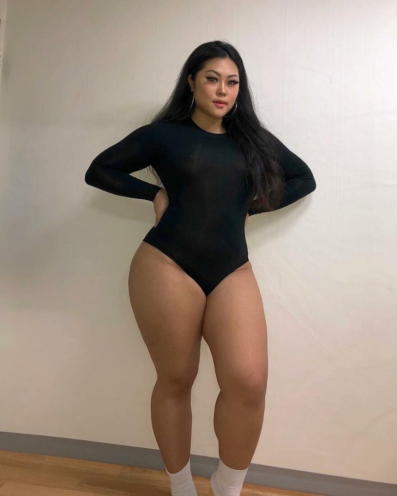 Massive Thick Hips Thights
