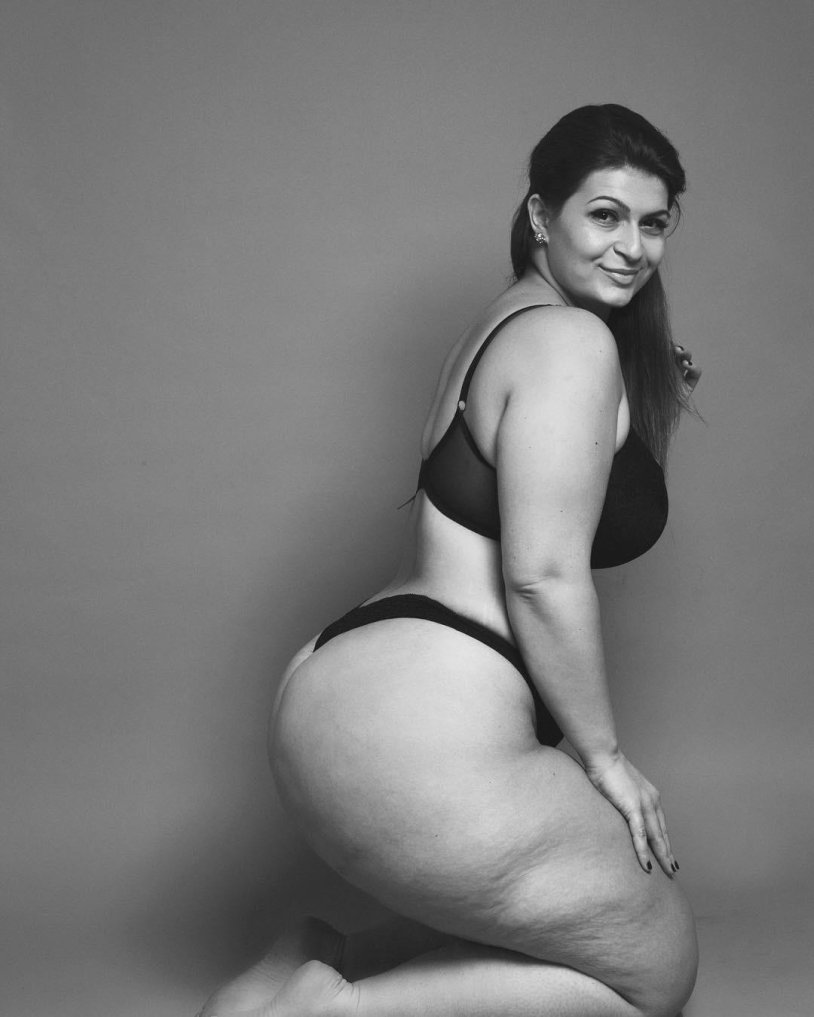 Model Size Plus Gabi Fresh