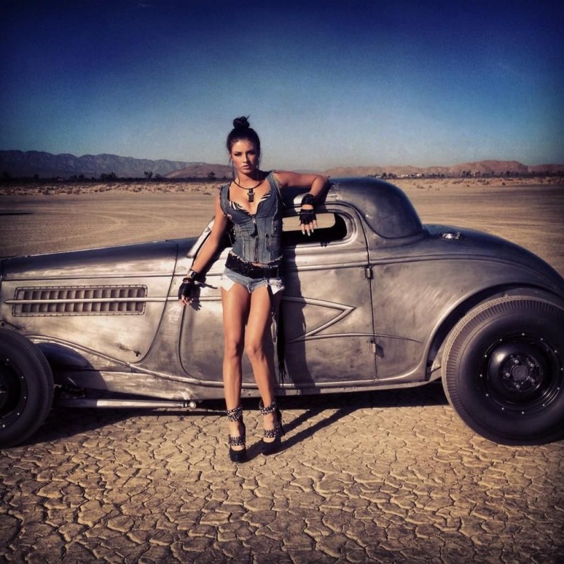 Girls from the clip ZZ Top