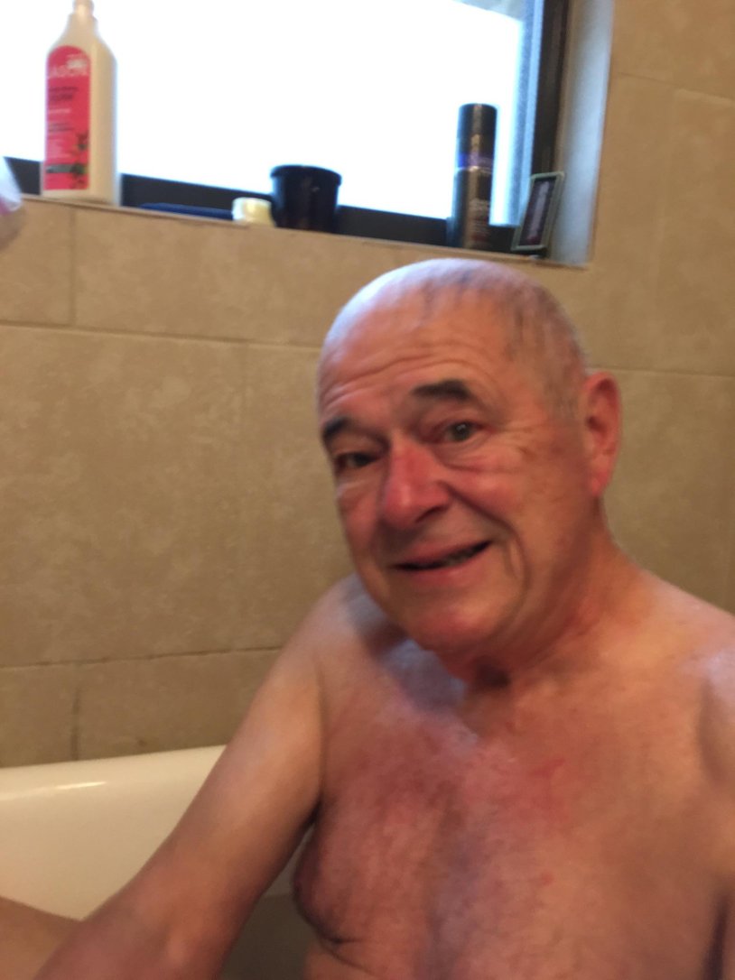 Photoshoot of naked old man