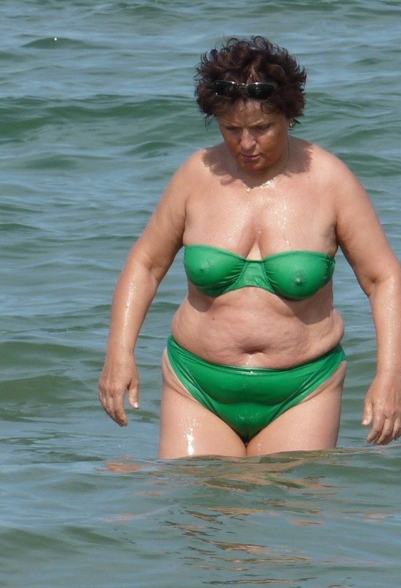 Bulk -fat in a swimsuit