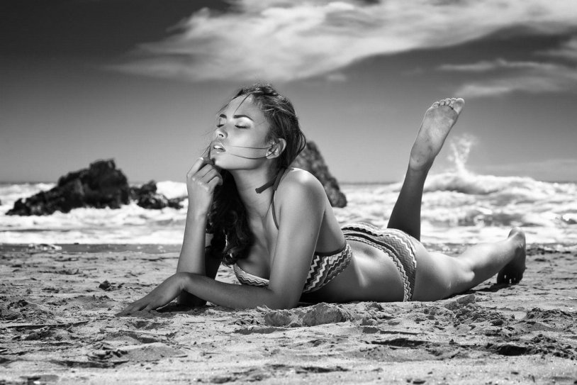 Photo shoot at sea blackly white