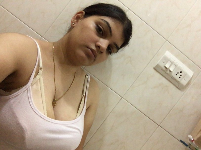 Mature Indian women with big breasts