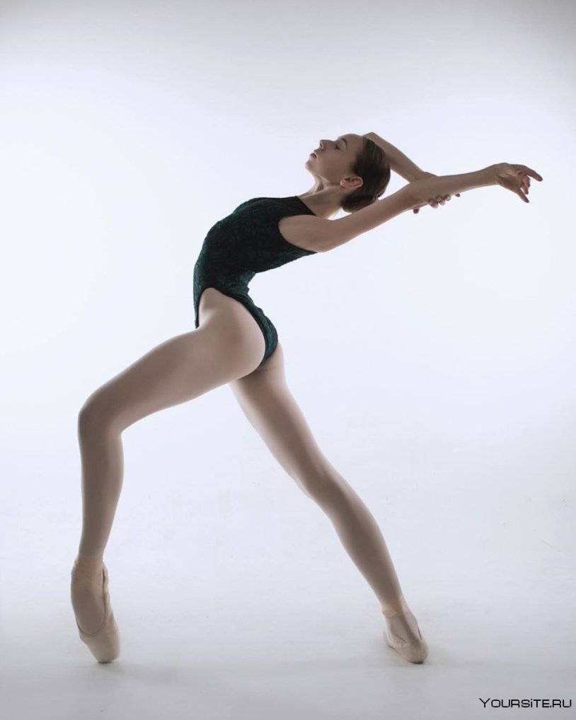 Anastasia Bardinskaya ballerina