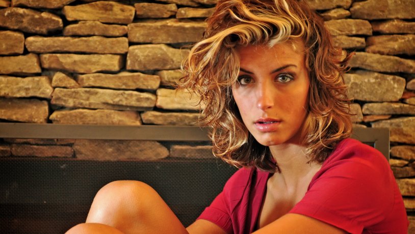 Marilyn Winters - In Red