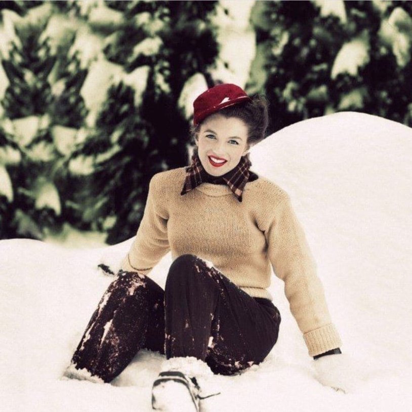 Marilyn Monroe in winter