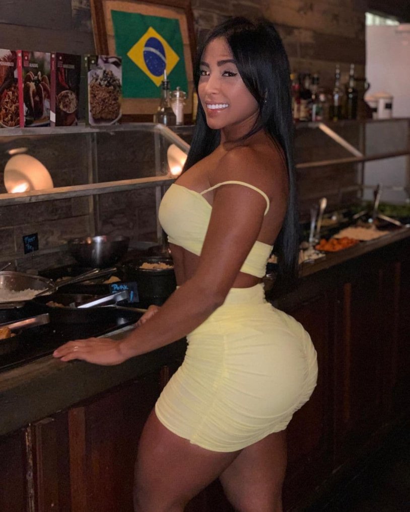 Fiorella Zelaya ass