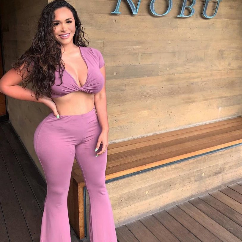 Fiorella Zelaya Booty