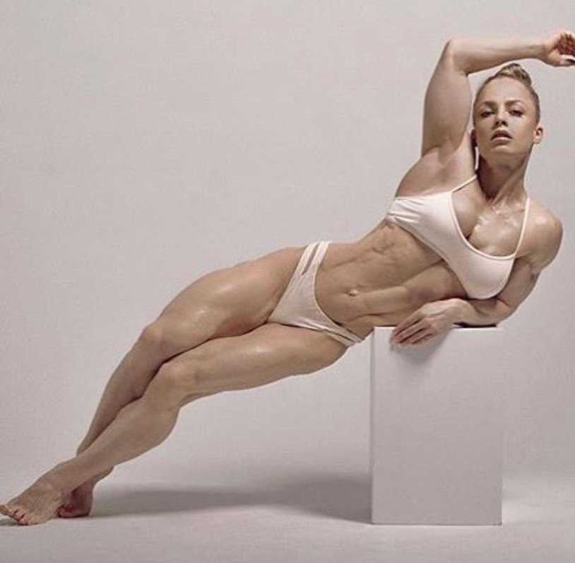 Eleonora Dobrynina bodybuilding