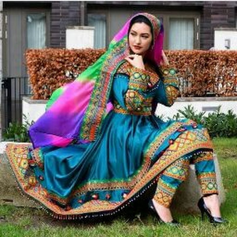 Afghan women's clothing 10th century